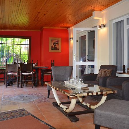 Bed and Breakfast The Blue Door à Greyton Extérieur photo